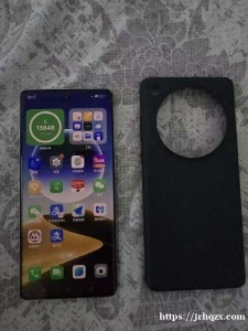 两部二手Huawei mate 40 pro, 5g 版 一个黑色 一个白色