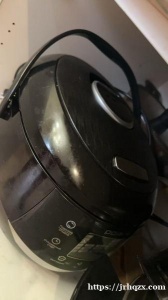 电饭煲，1000卢布，彼得堡瓦西里岛上自提