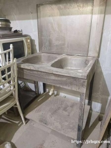 冰箱一个大的一个小的有需要联系