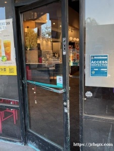 专业换锁修锁装锁，修理玻璃门，修店铺玻璃门，阳台推拉门