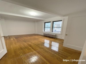 纽约曼哈顿 Manhattan – 中城东统舱：$2750/月无佣金