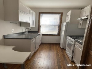 纽约市皇后区Sunnyside一室一厅+可吃饭厨房