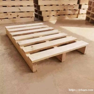 请问一下，谁知道哪里有这种托盘卖的吗？