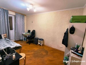 转租友大附近 149 公寓三居室其中一间，3w 卢包水电网