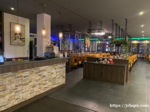 转让经营中的餐馆