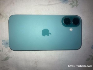 出售一台16 ，128G，价格4000人民币，货物地址：贝尔格莱德雷蒂娜