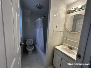 法拉盛可辛娜公园两房两全浴出租