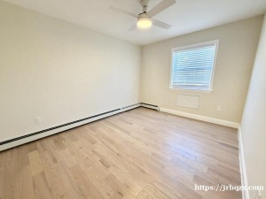 法拉盛近金城发全新装修独立屋出租2楼3房2浴租金$3400