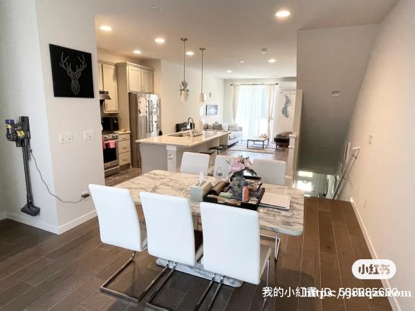 西雅图北独立卫浴大客卧 3月1起租 西雅图北独立卫浴大客卧 3月1起租