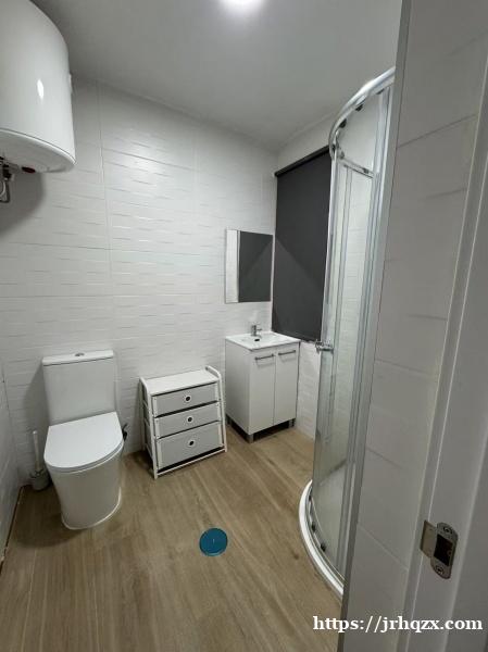 马德里Leganes &独栋单身公寓楼&全新首发&房东直租 马德里Leganes &独栋单身公寓楼&全新首发&房东直租