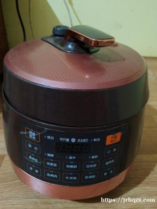 出售电饭煲