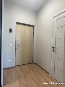 红线一居室转租无中介费 合同到七月底，可短租可长租！短租到七月底可谈优惠）7w一个月包水电网