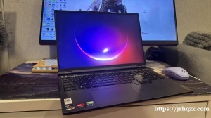 拯救者 R9000p 2021H RTX 3060 R7 5800H 16G内存 512g固态