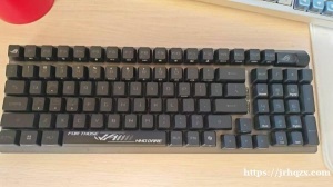 ROG游侠98光轴三模，650可刀，带盒