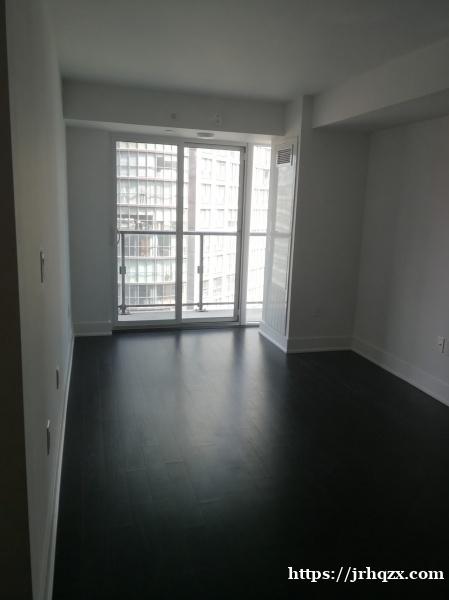 University of Toronto Furnished condo studio University of Toronto Furnished condo studio