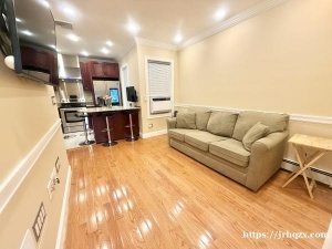 出租Jericho Tpke2楼, Floral Park, NY 租$3000